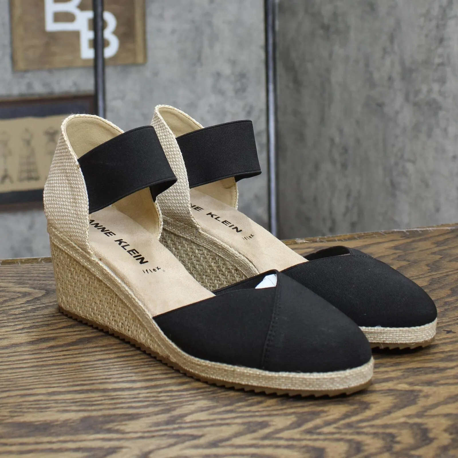 Anne Klein Women's Zoey Wedge Sandal ZOEY01F9 Black 8.5M