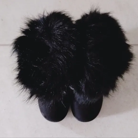 Asymmetrical Faux Fur Boots