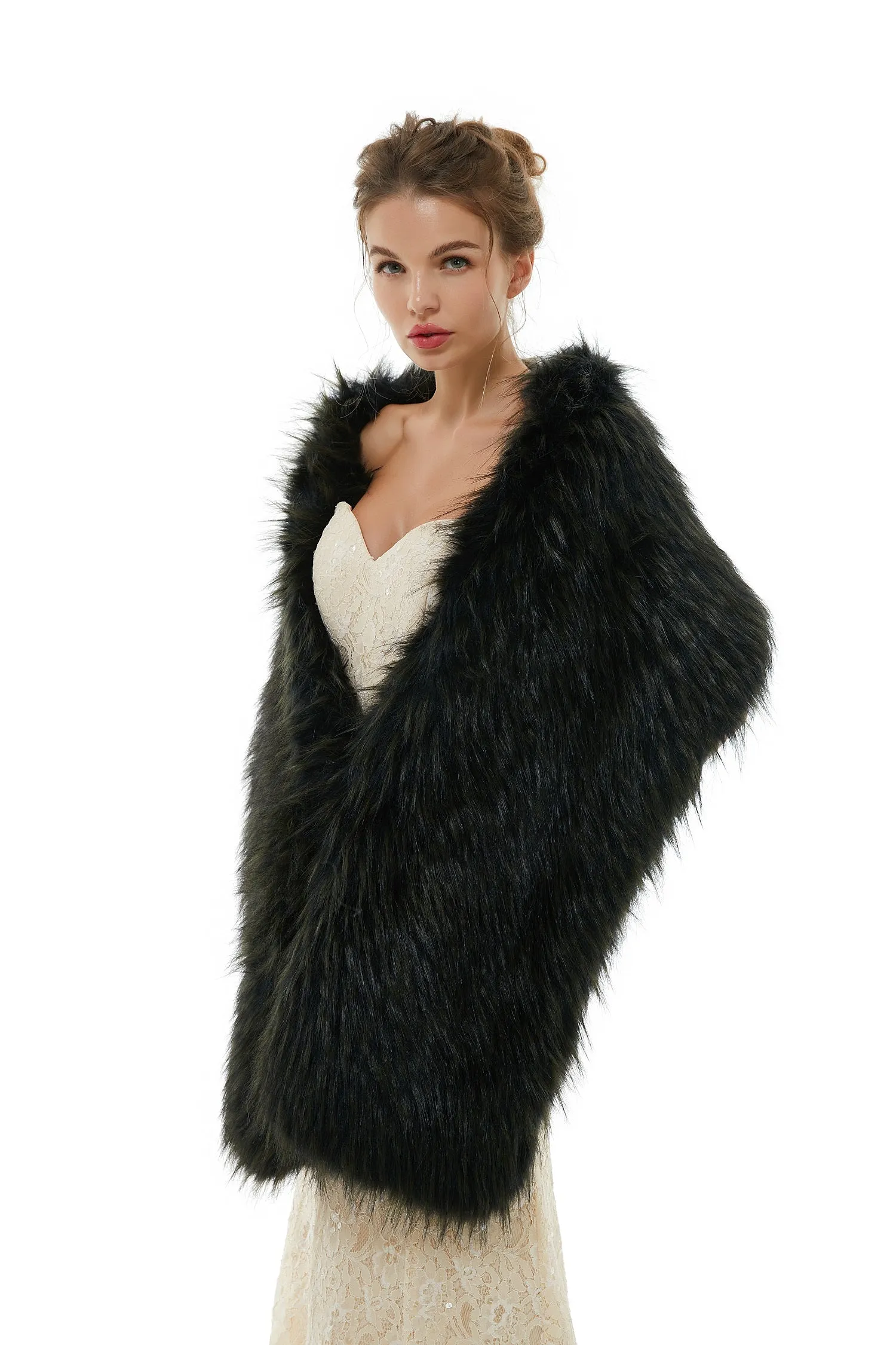 Badra - Winter Faux Fur Wedding Wrap