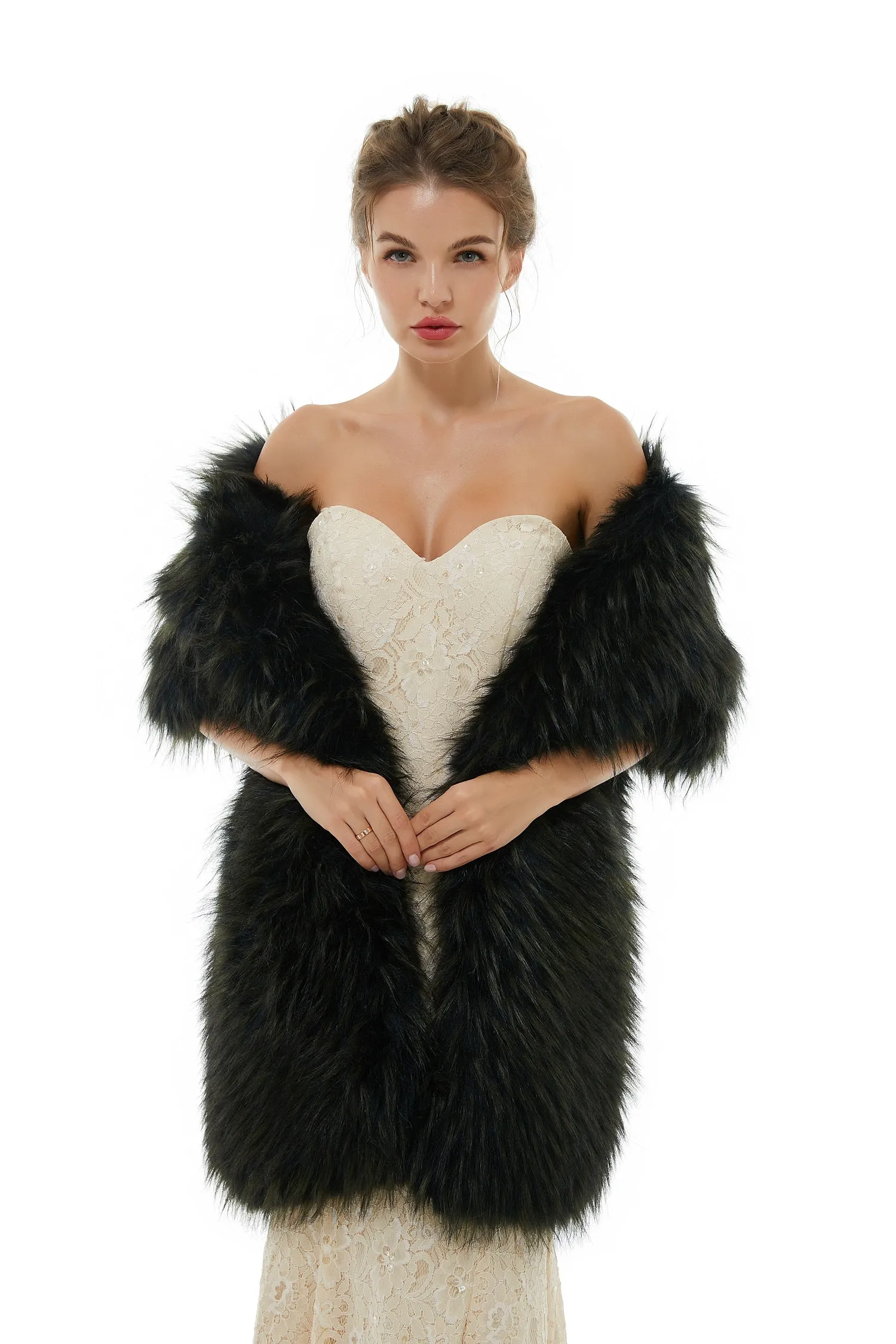 Badra - Winter Faux Fur Wedding Wrap