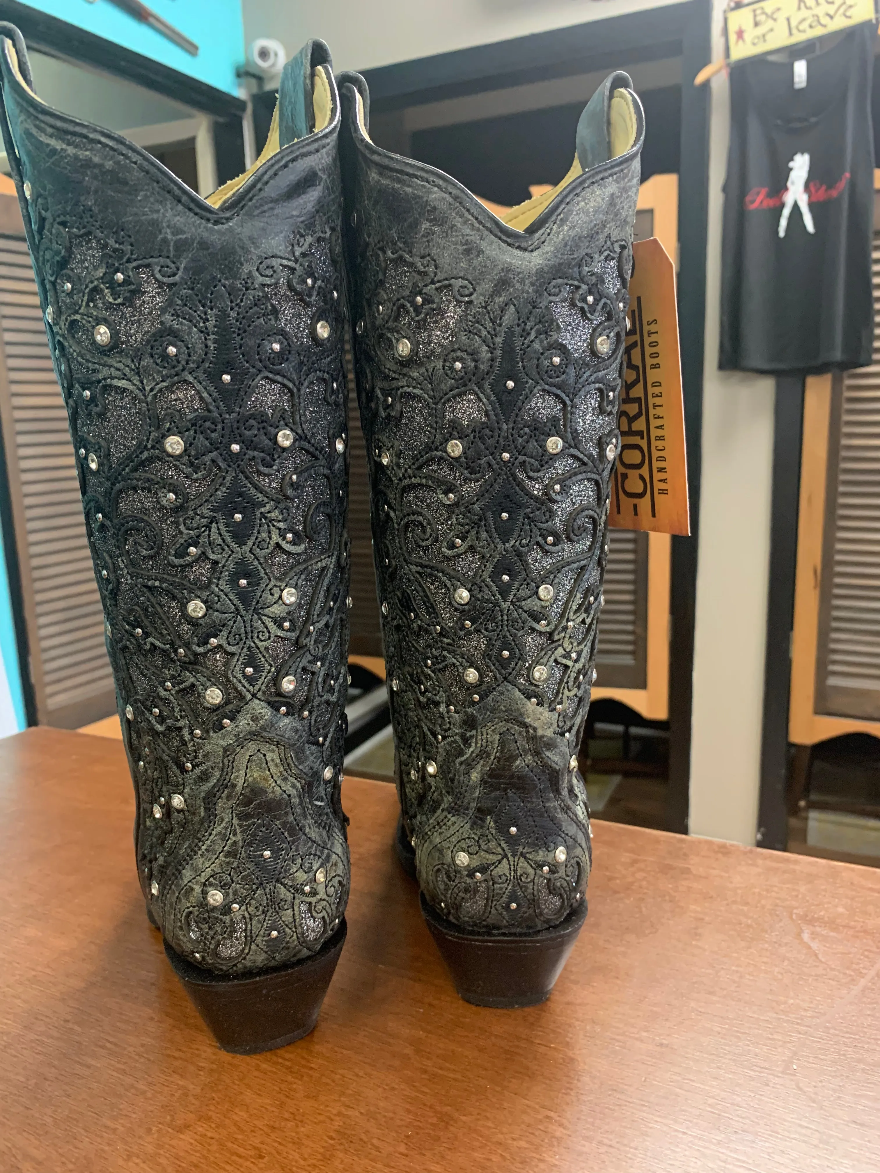 CORRAL LADIES GREY GLITTER INLAY/CRYSTALS SNIPED TOE BOOT STYLE A3672