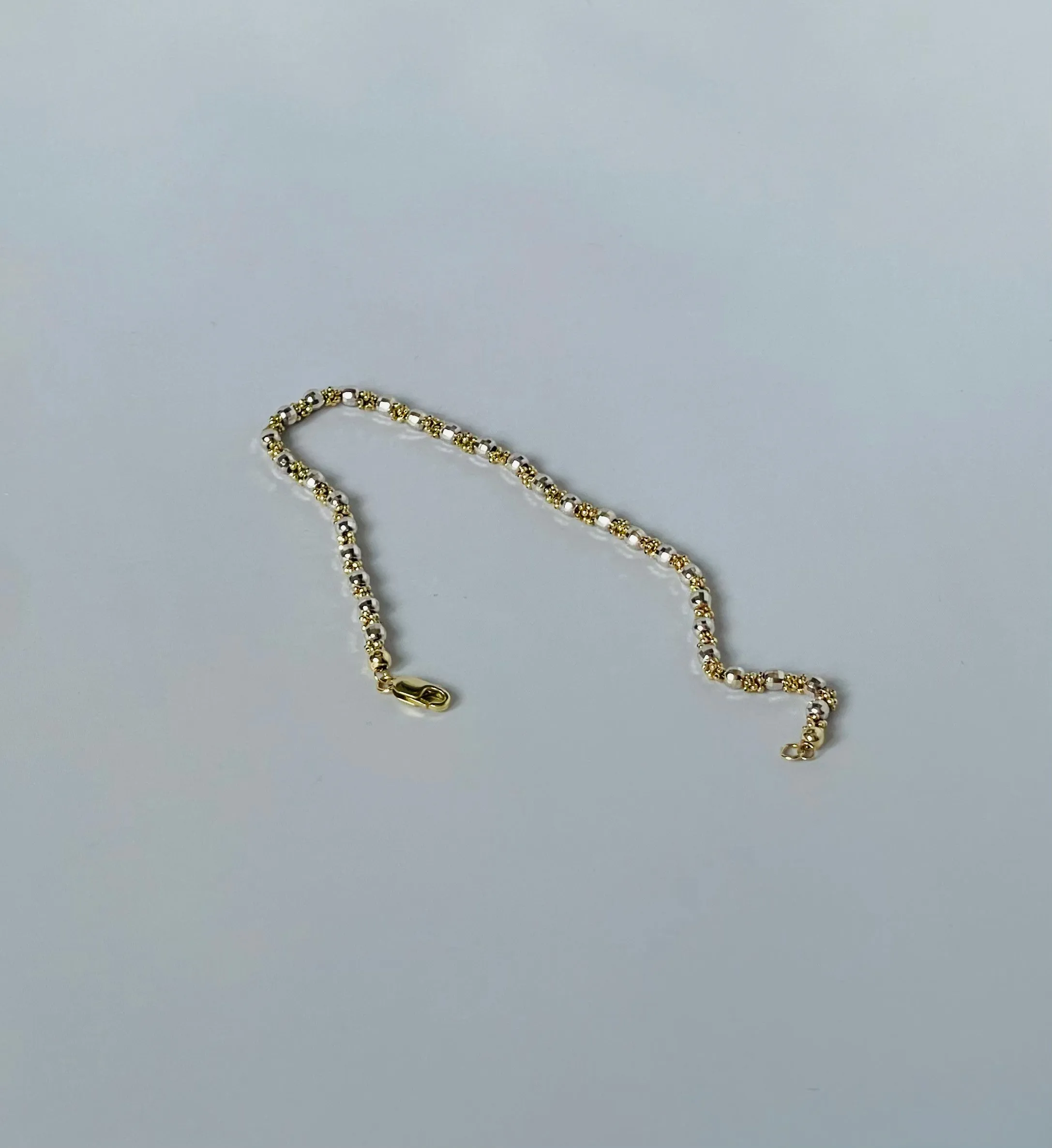 Diamond cut triple randel beaded bracelet