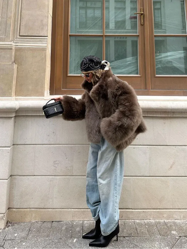 Elegant Faux Fur Solid Lapel Warm Women's Jacket Chic Long Sleeve Crop Oversized Warm Coat 2024 New Winter Lady Thick Outerwears