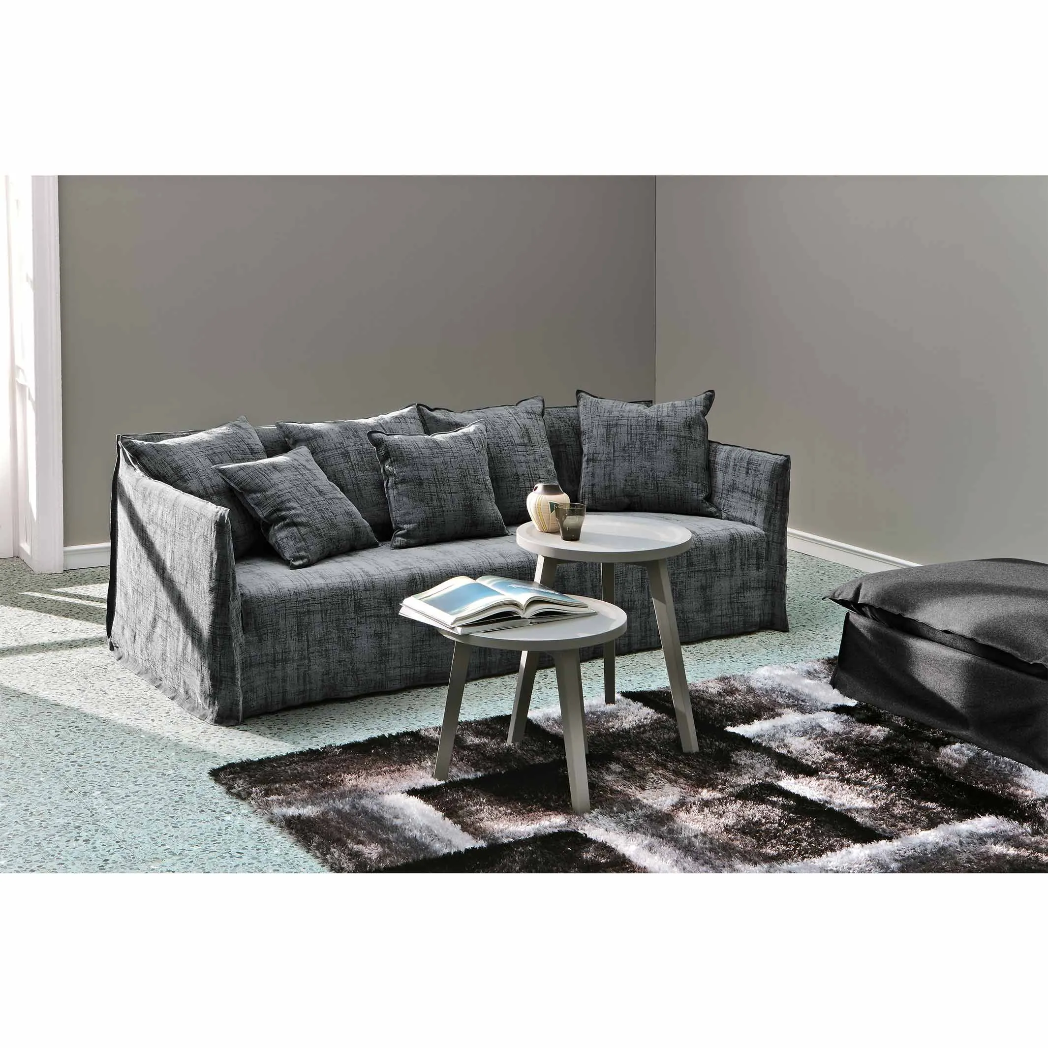Ghost 12 - Sofa
