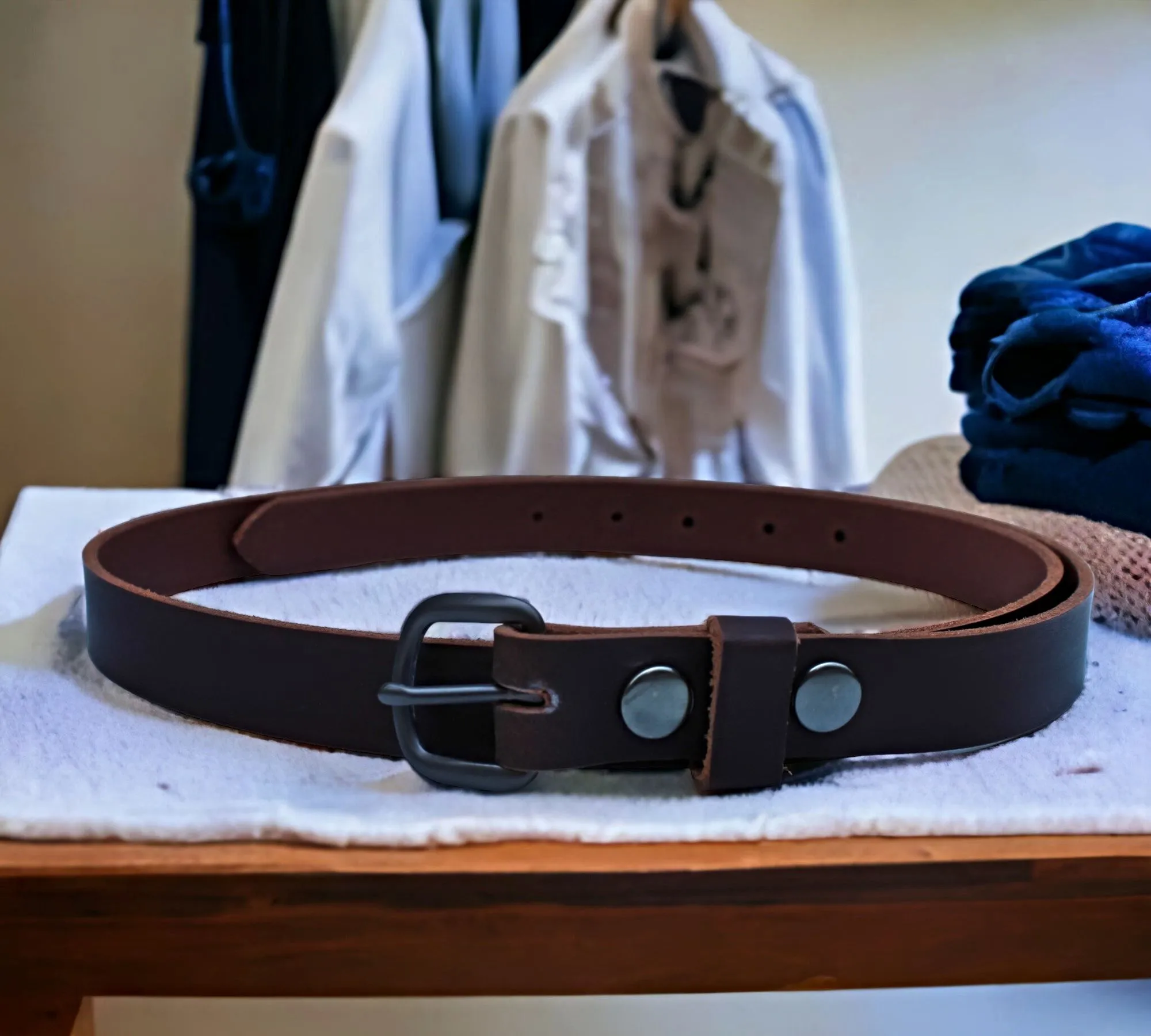 Handmade Men's Solid Leather Belt - 1 Inch, Sizes 50-58