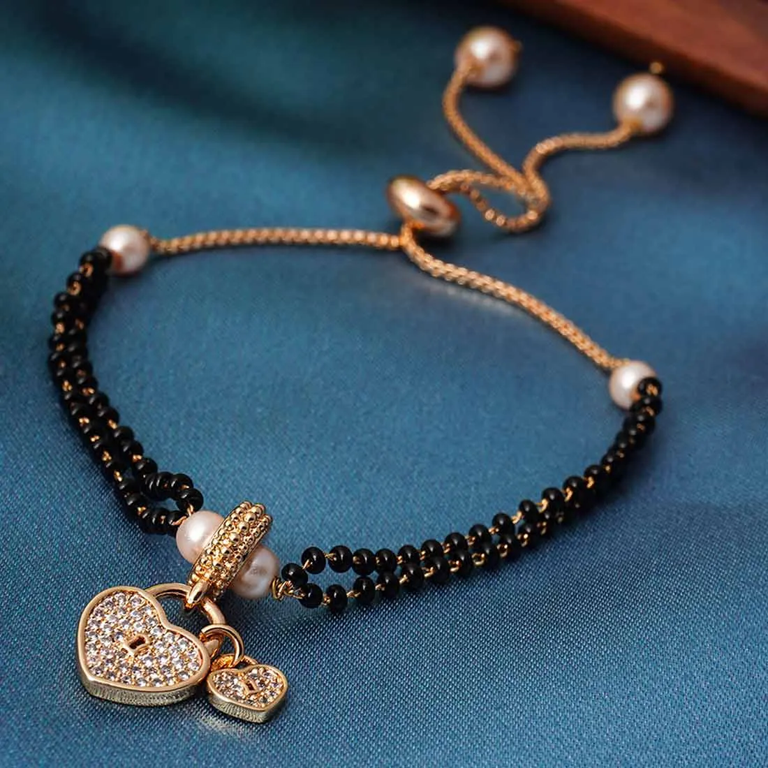 Heart Charm Beaded Bracelet