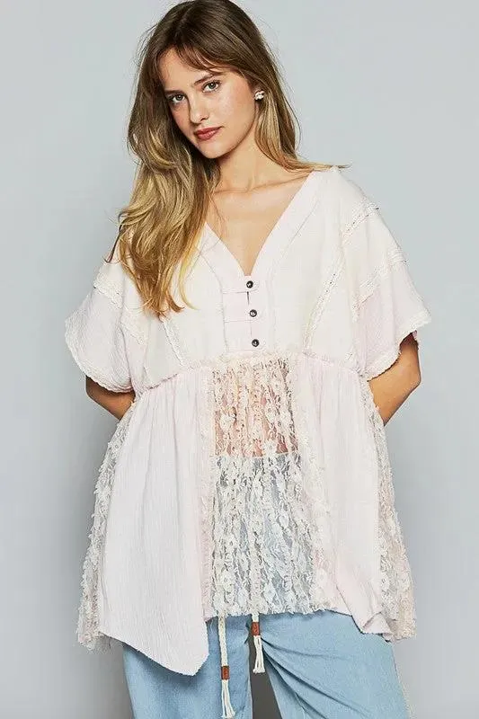 Lace-Trim V-Neck Pink Knit Top – Feminine & Stylish Wardrobe Essential