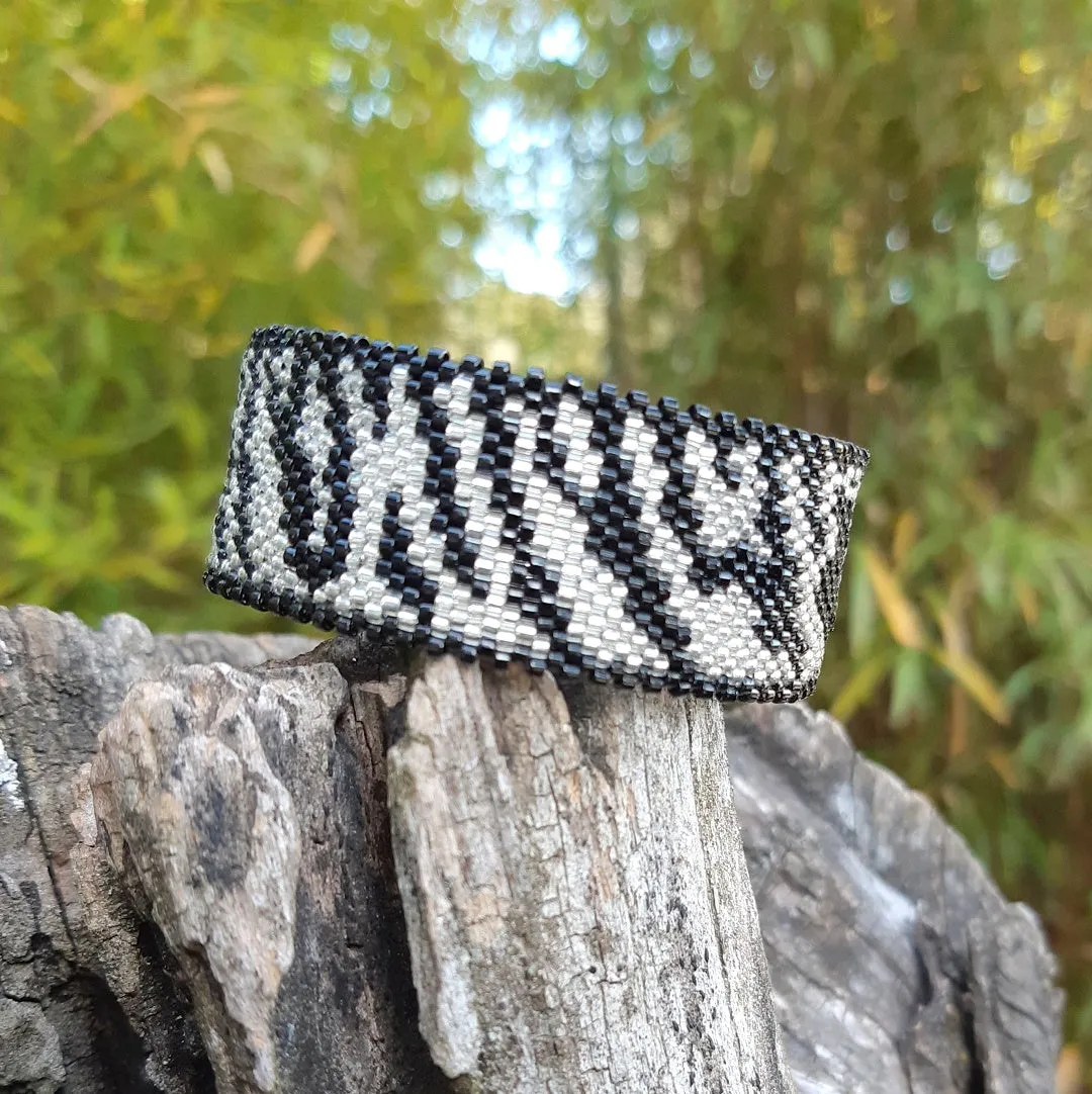 Loom Pattern - Bracelet ZEBRE