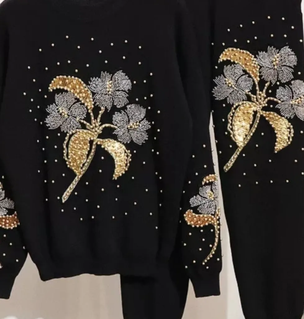 Love Thing- 2 pcs Embellished Sweater Tracksuit Set (NEW)