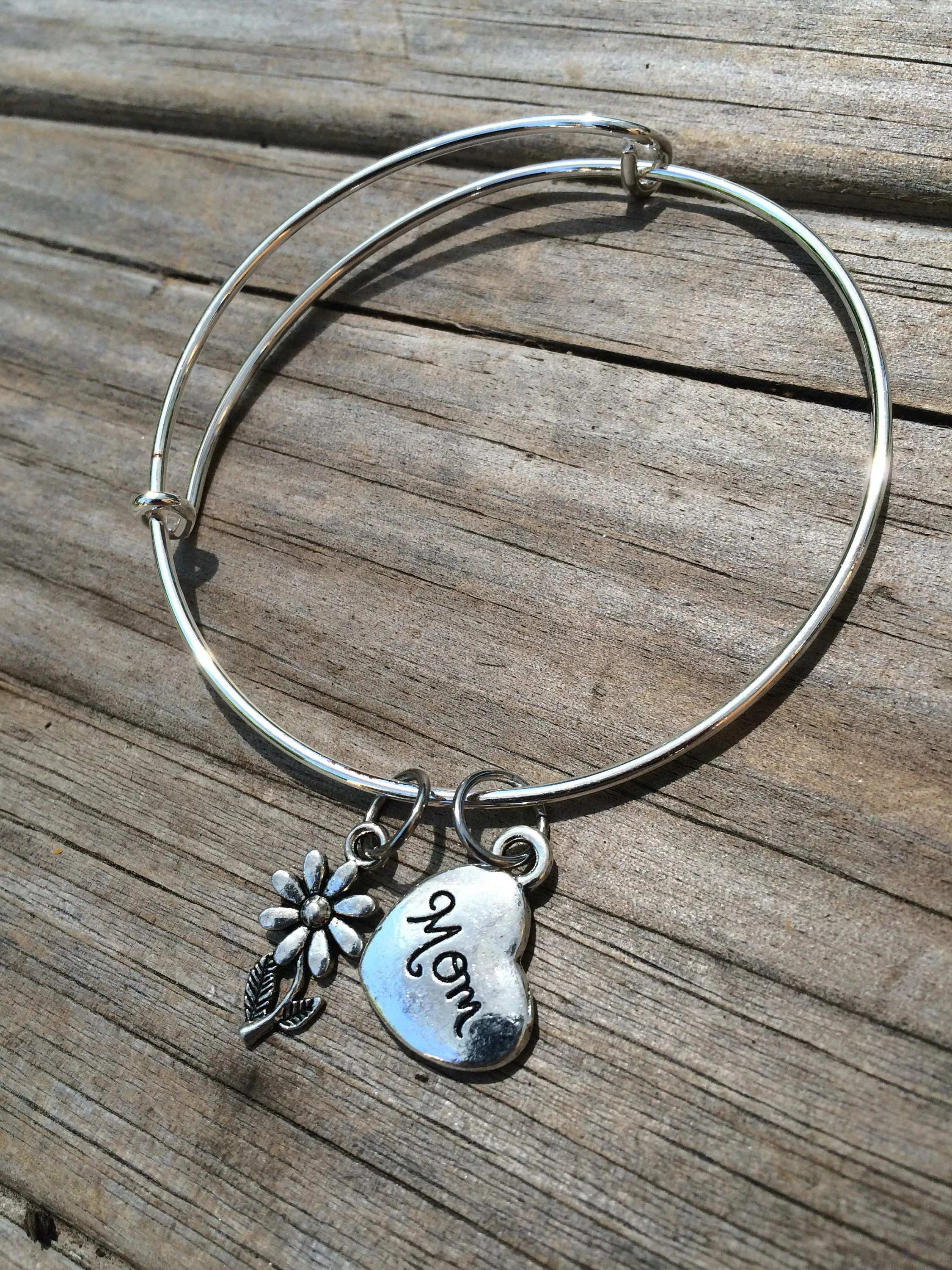 Mom Flower bracelet