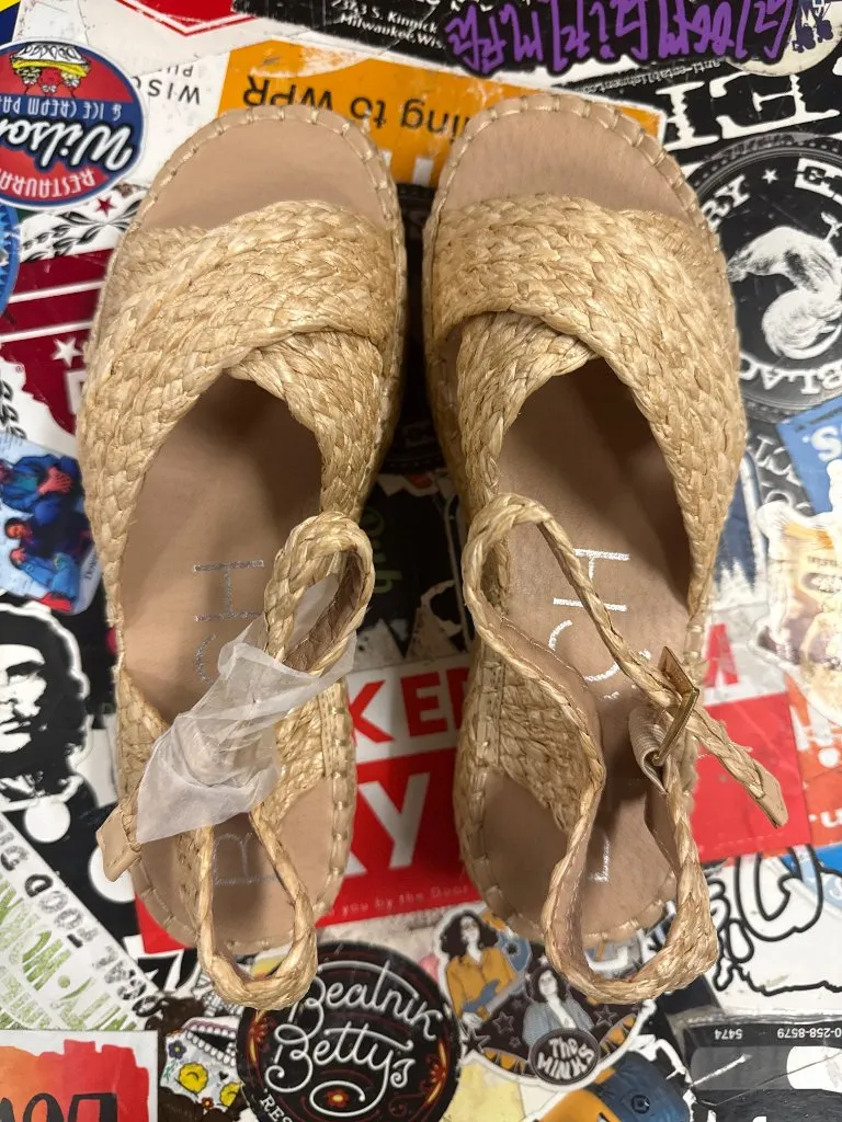 NIB MATISSE BRAIDED PLATFORM SANDAL