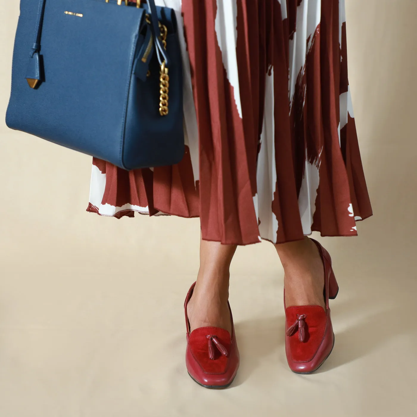 NICHE Women INLove Burgandy Block Heel Tassel Loafers