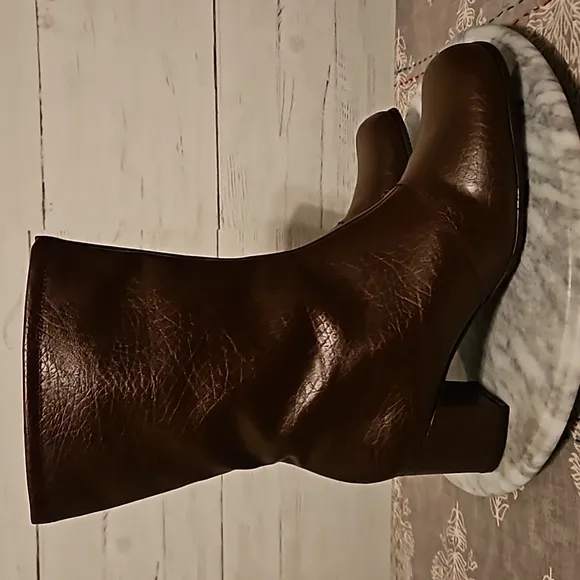 NOS | Vintage Faux Leather Boots | 7.5