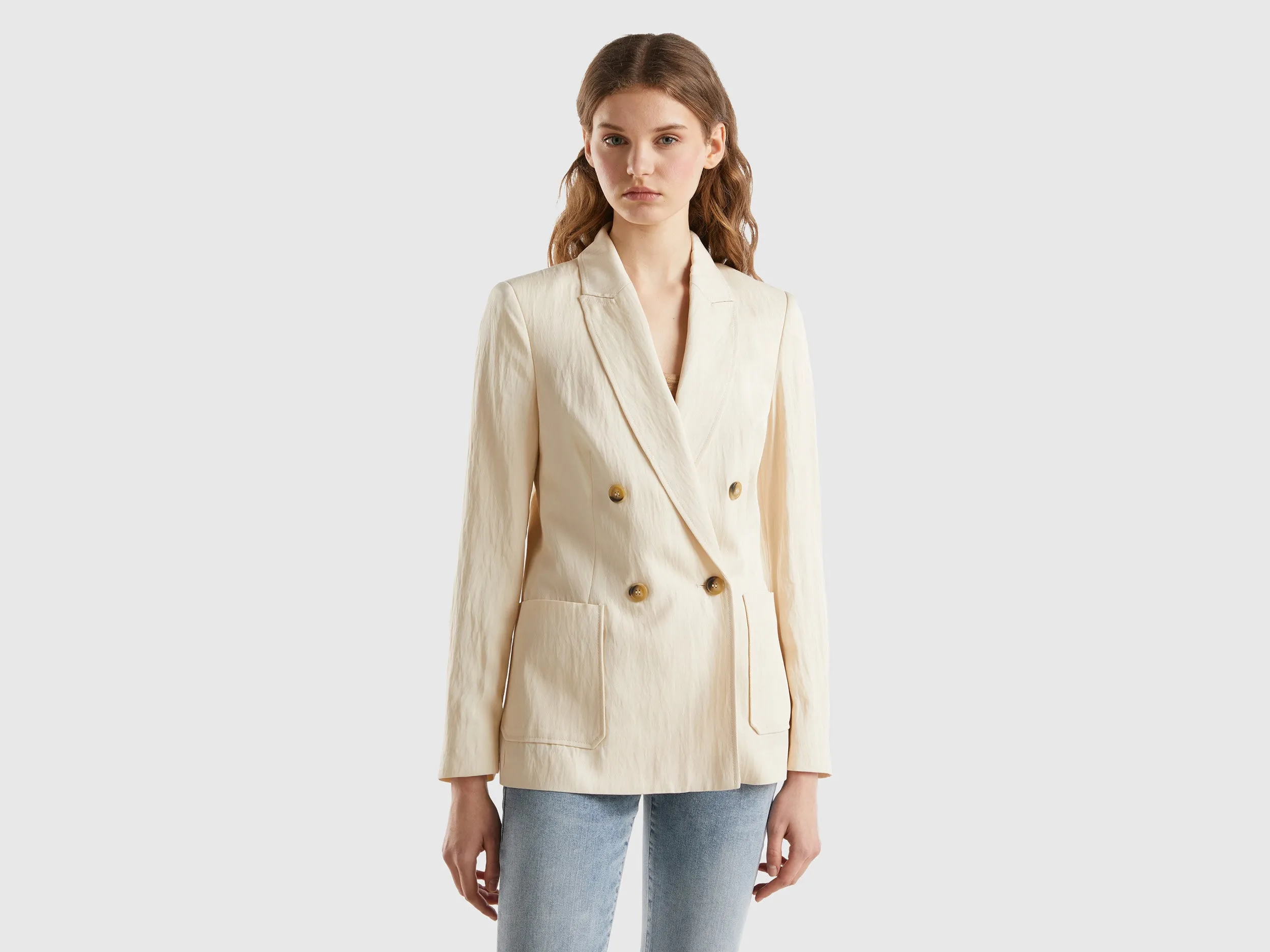 Peaked Lapel Collar Solid Blazer