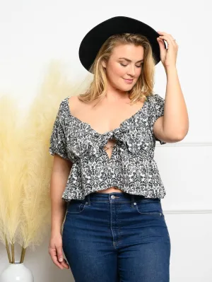 PLUS SIZE FLORAL FRONT TIE RUFFLE TOP