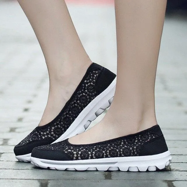 Plus Size New Pierced Lace Women Flats Shoes