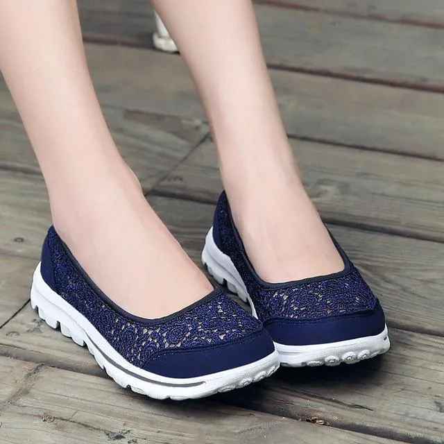 Plus Size New Pierced Lace Women Flats Shoes
