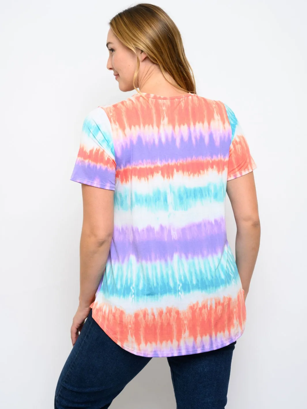 PLUS SIZE SHORT SLEEVE FRONT POCKET TIE DYE TOP