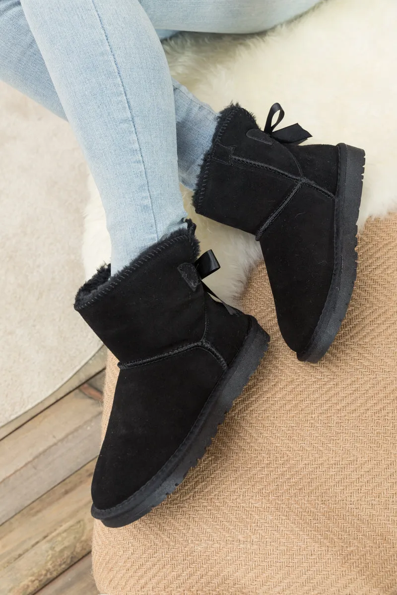 Ribbon Bow-Back Faux Fur-Lined Suede Boots