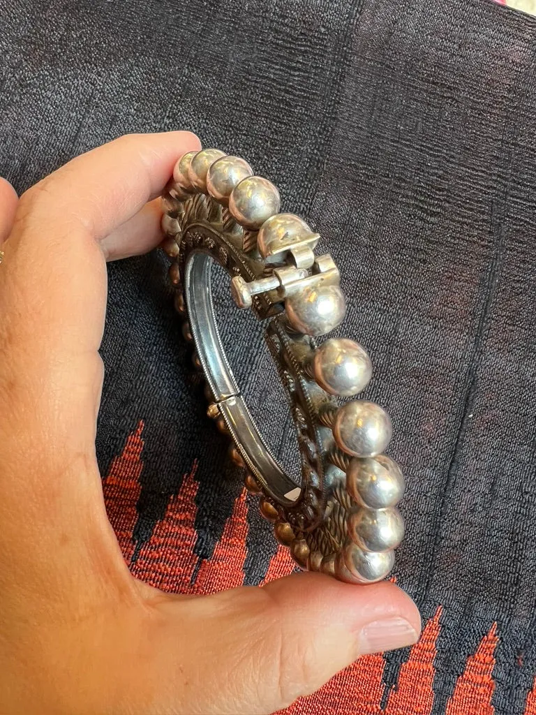 SILVER BURST: RAJASTHANI TRIBAL HINGED BANGLE