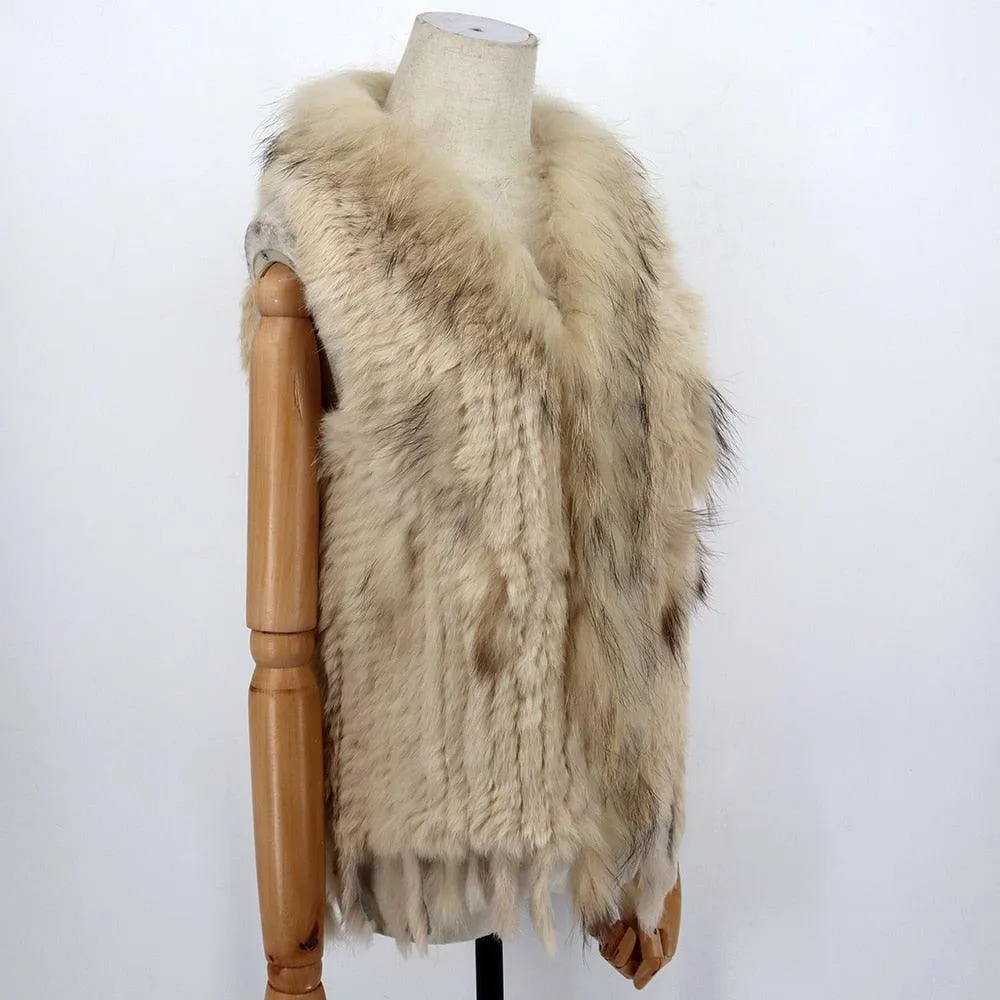 Sleeveless Vest with Fur Tassel and Natural Collar for High-End Women
