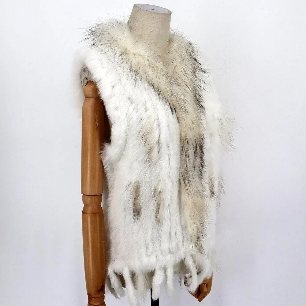 Sleeveless Vest with Fur Tassel and Natural Collar for High-End Women