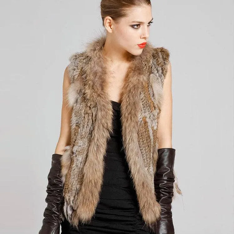 Sleeveless Vest with Fur Tassel and Natural Collar for High-End Women