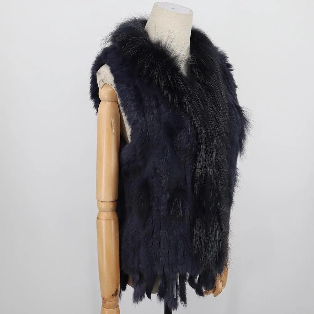 Sleeveless Vest with Fur Tassel and Natural Collar for High-End Women