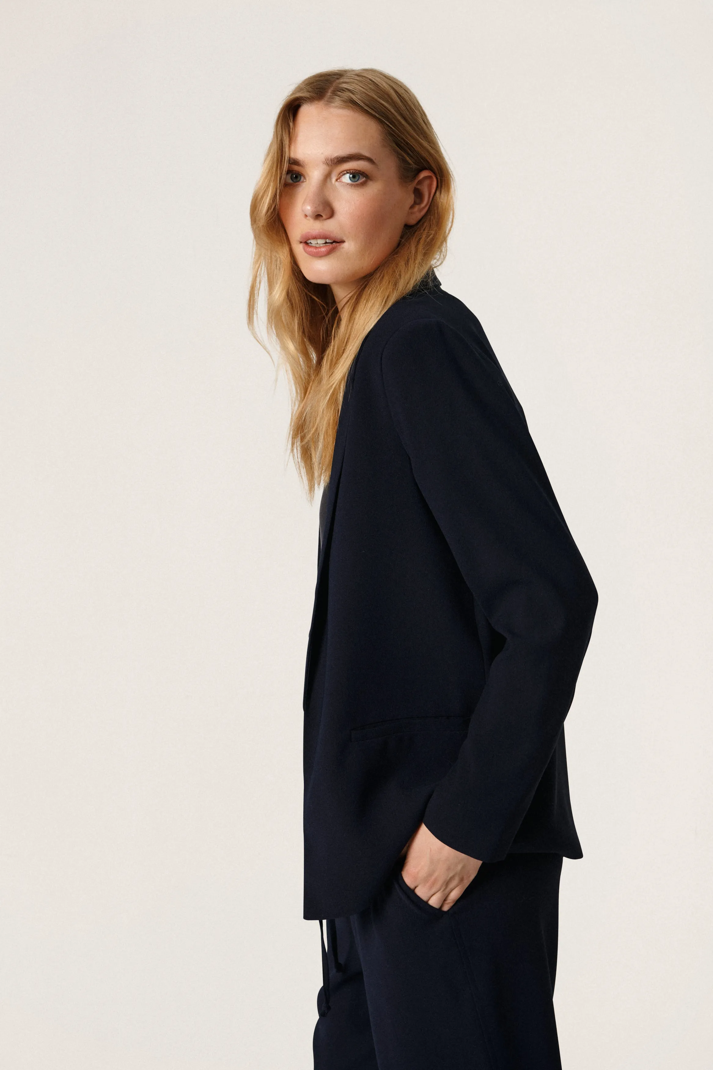 Soaked In Luxury Shirley Blazer
