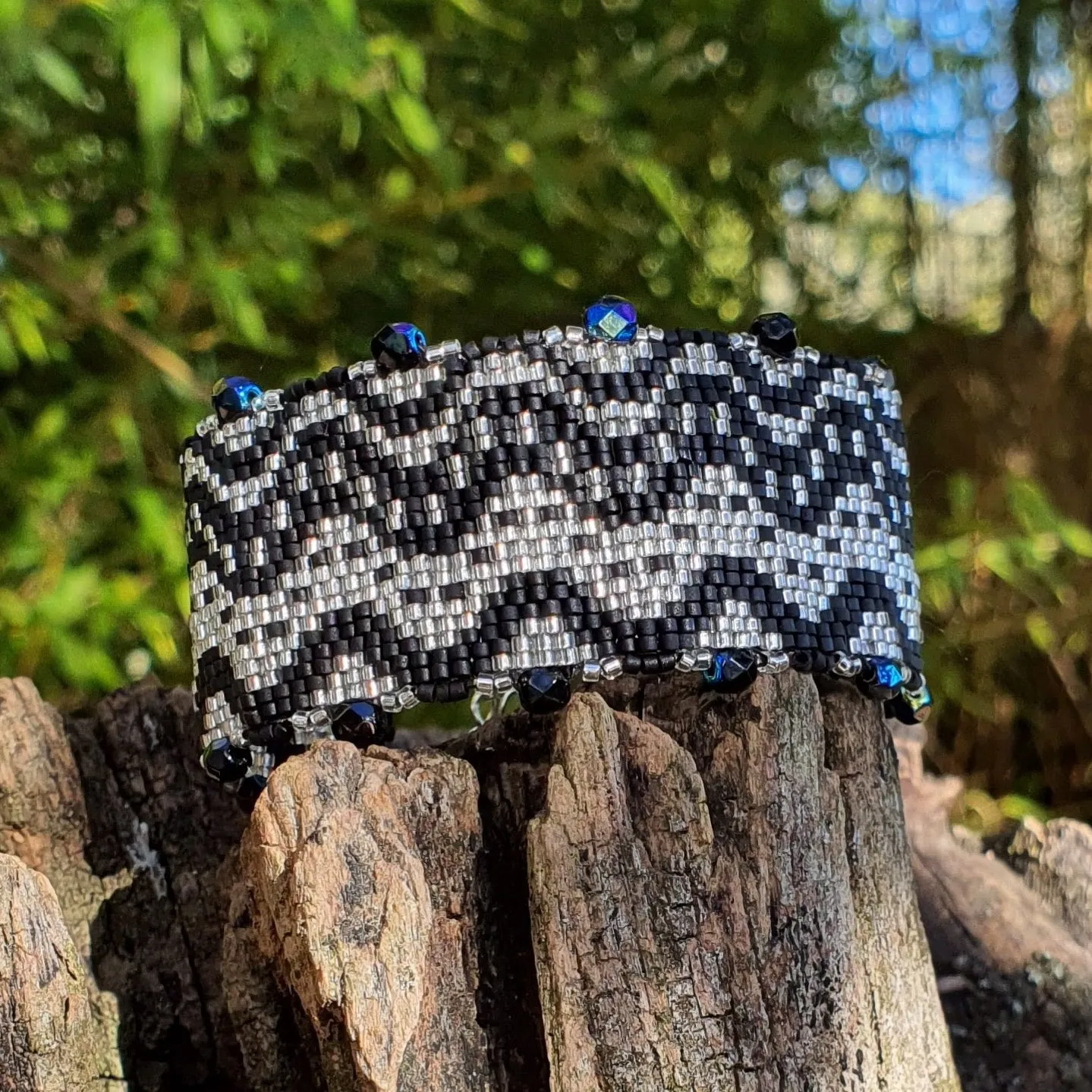 Vertical Peyote Pattern - Bracelet ONDULATIONS