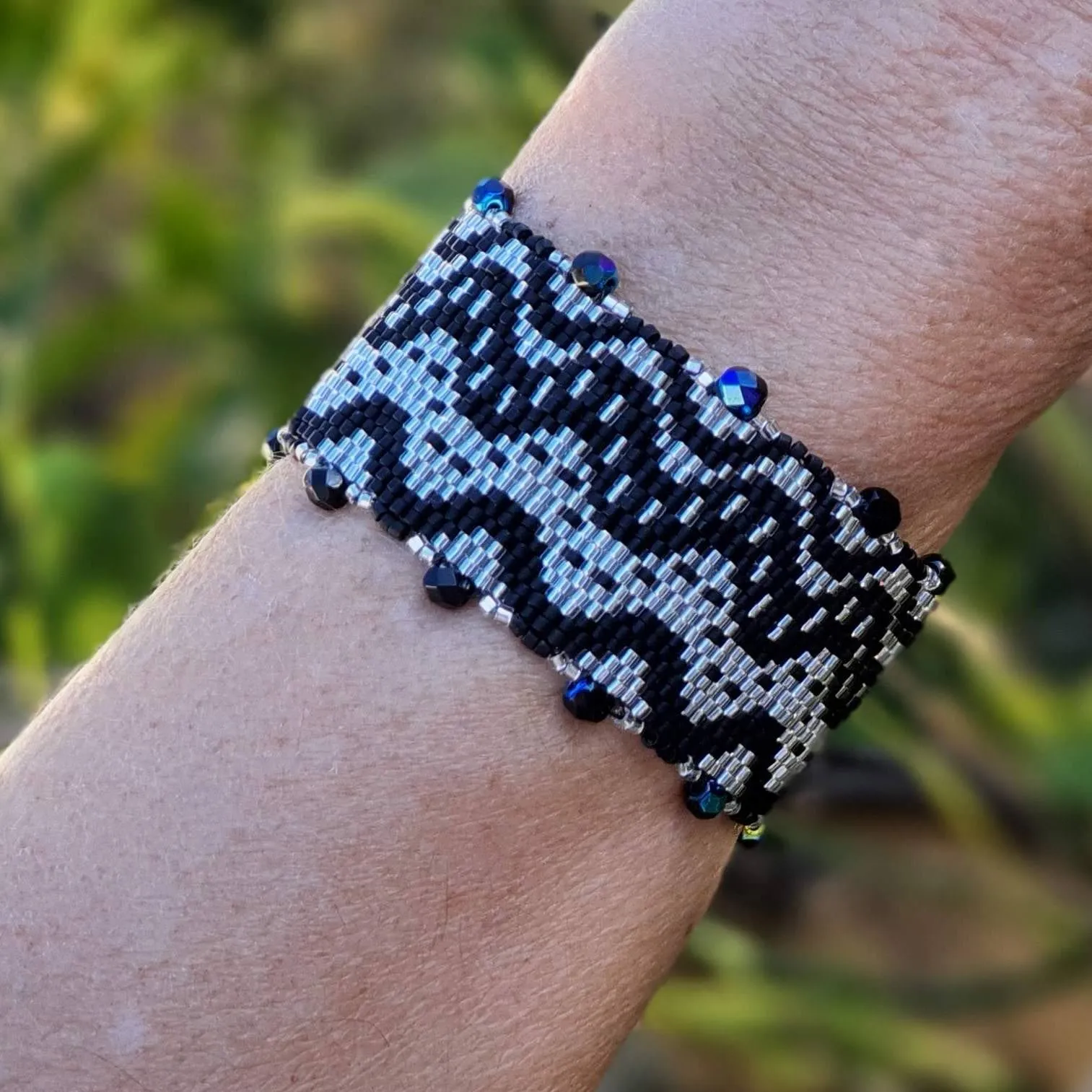 Vertical Peyote Pattern - Bracelet ONDULATIONS