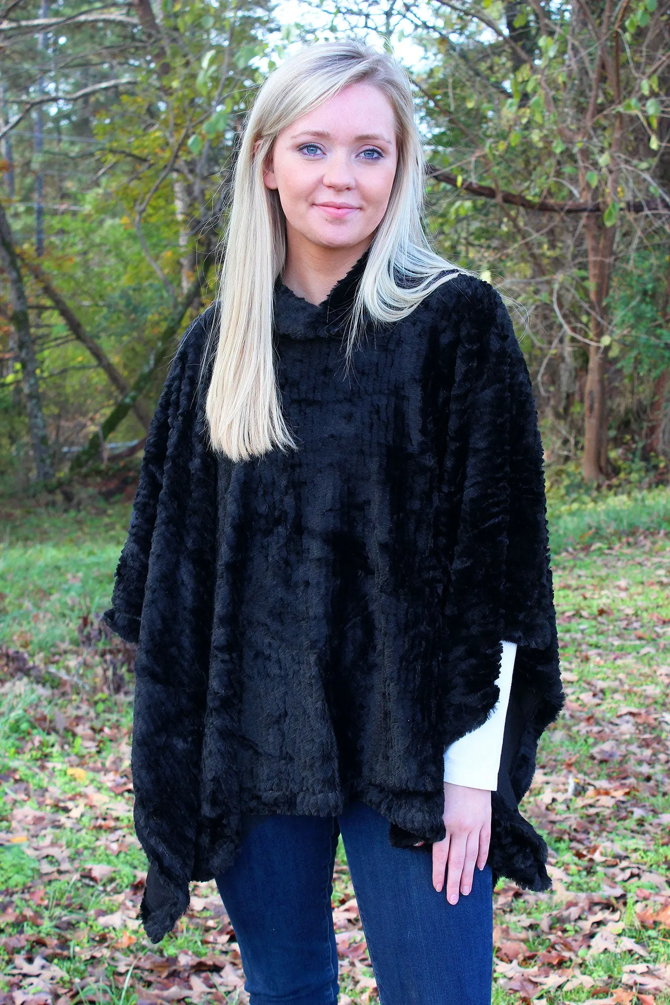 Winter Chill Faux Fur Poncho, Black
