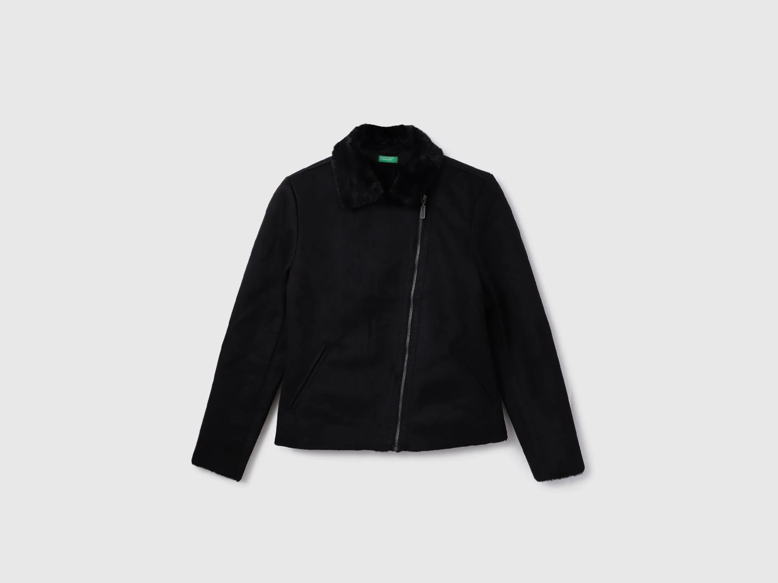 Women Solid Shirt Collar Jacket