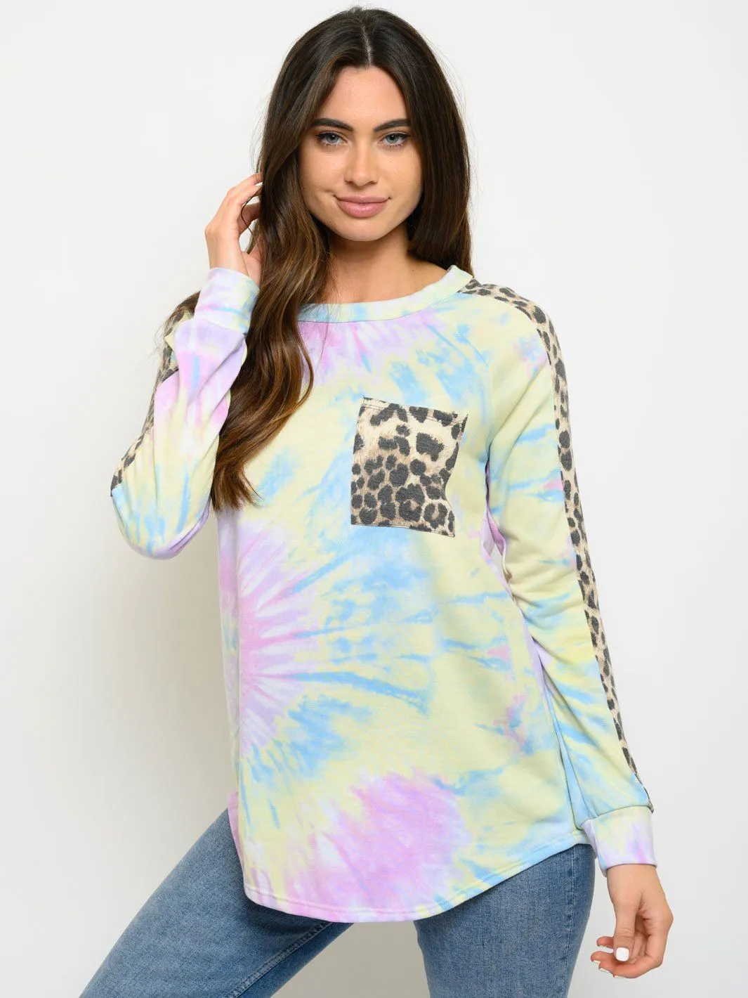 WOMEN'S CONTRAST ANIMAL PRINT TIE DYE LONG SLEEVE TOP