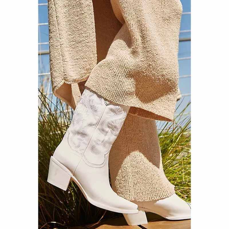 Women's Embroidered Bootie Western Cowboy Boots