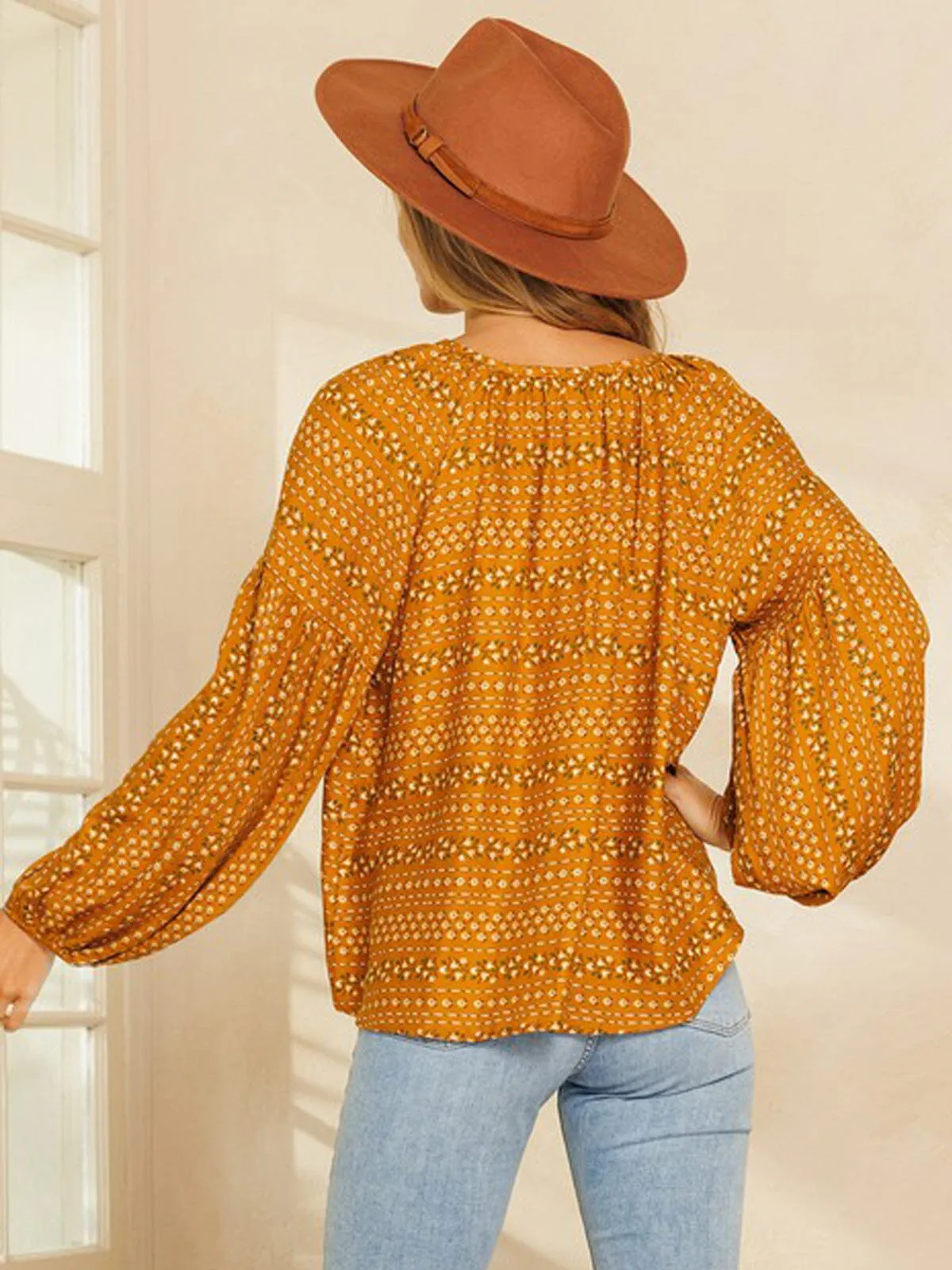 WOMEN'S LONG PUFF SLEEVE FRONT TIE FLORAL TOP