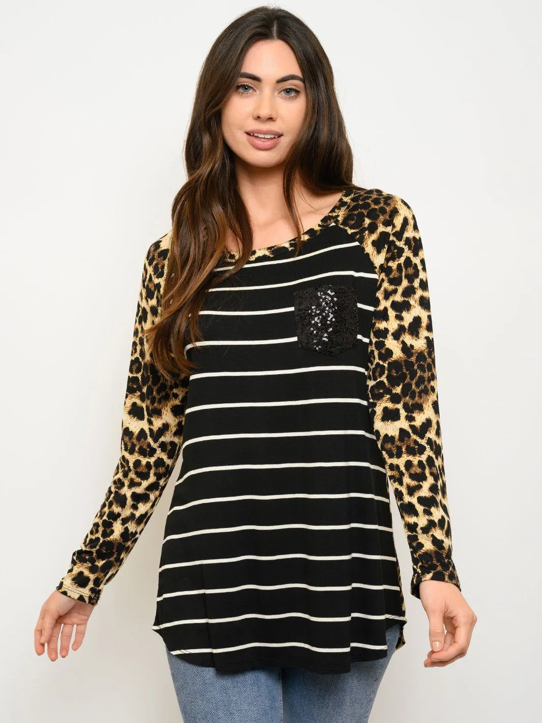 WOMEN'S LONG SLEEVE SEQUIN FRONT POCKET ANIMAL PRINT TOP