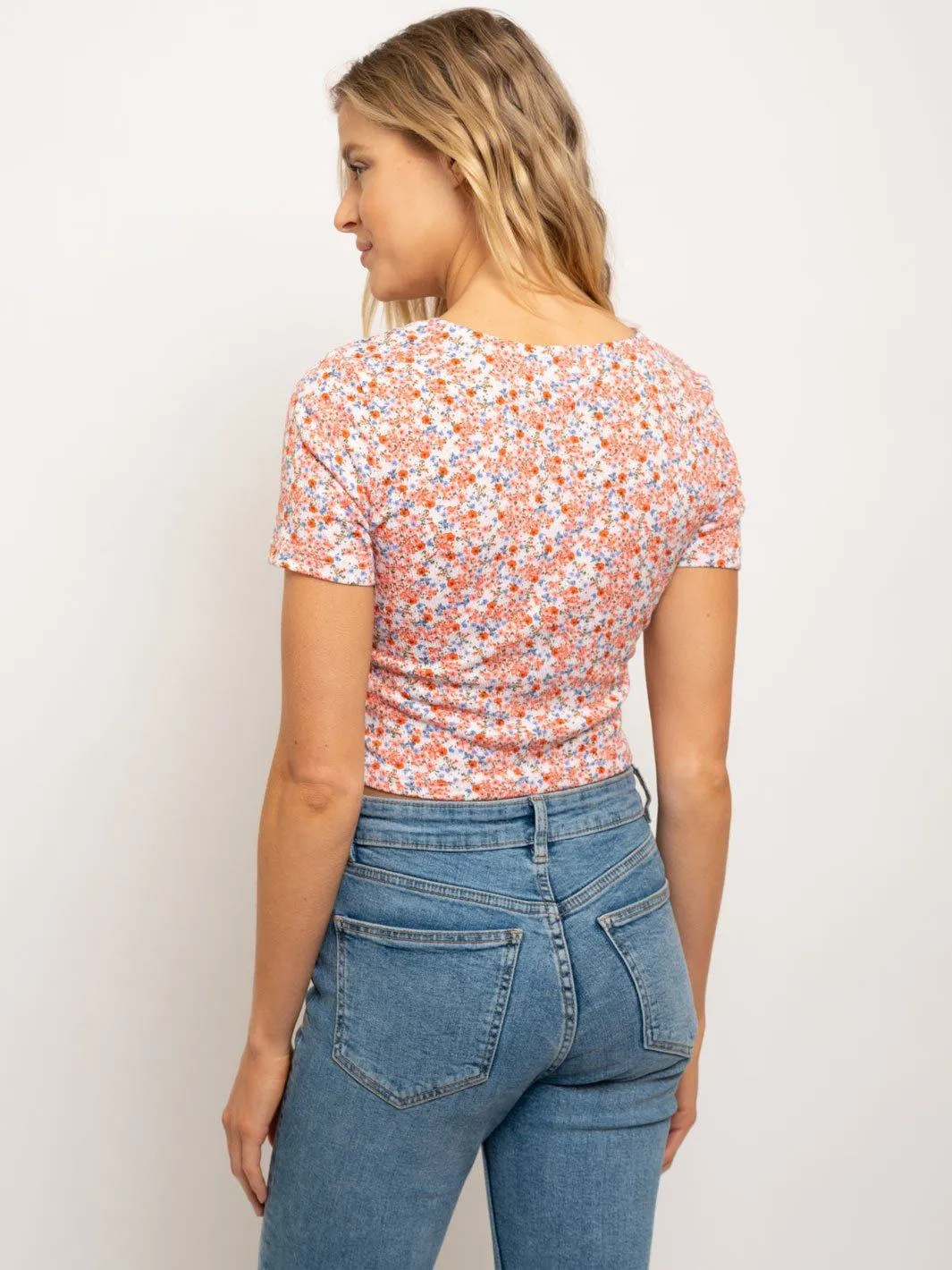 WOMEN'S RUCHING FRONT TOP